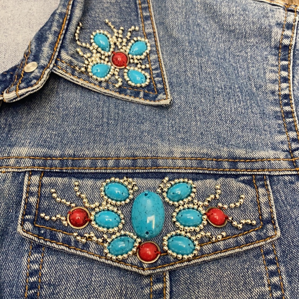 V Christina Women's Medium Blue Southwestern Influenced Jean Jacket - Picture 7 of 10